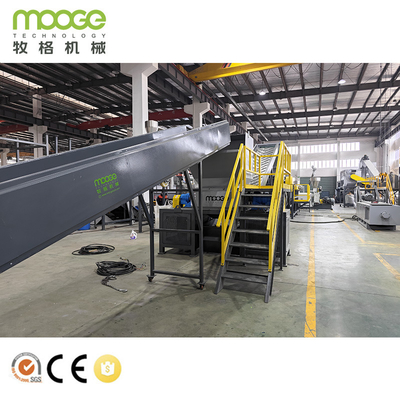 Linha de lavagem para reciclagem de garrafas rígidas de HDPE / PP de qualidade superior, controlo automático PLC Capacidade 1000 kg/h