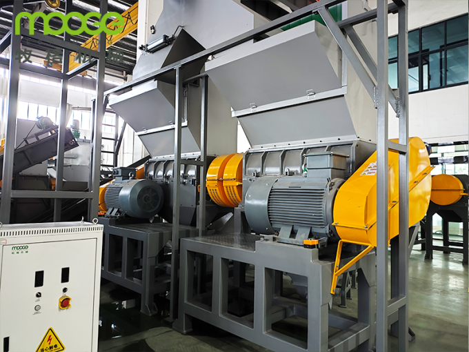 Máquina de trituração de garrafas de plástico de lâmina fixa 4 para reciclagem 5