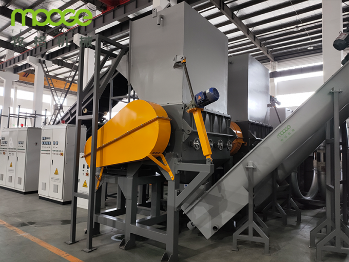 Máquina de trituração de garrafas de plástico de lâmina fixa 4 para reciclagem 6